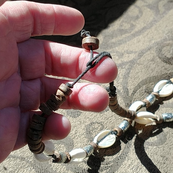 NWOT Pair of Cowrie Shell Chokers - Picture 4 of 4